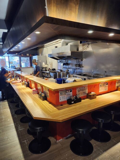 豚將 日本拉麵 品牌形象