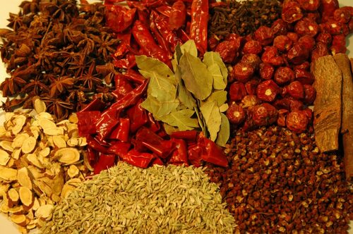 阿川滷味-加熱滷味麻辣燙 品牌形象