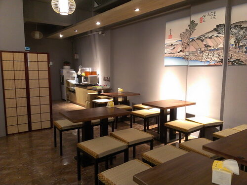 關八部屋 咖哩/日式飯類/揚物/陶板燒 品牌形象