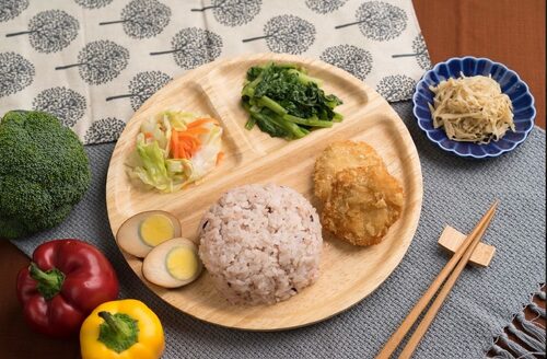 小嫩肉嫩骨飯 產品介紹