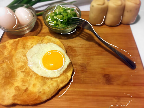 BOOM炸蛋蔥油餅 產品介紹