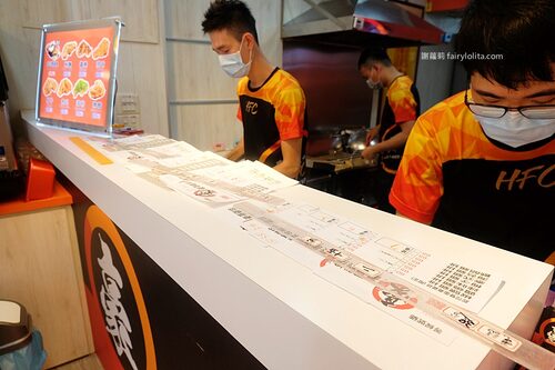 豪傳說雞排 品牌形象