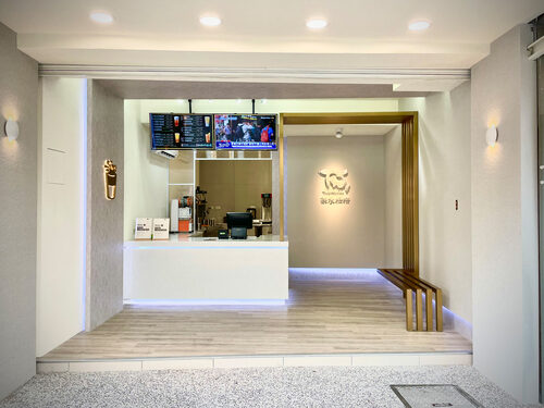 Tea Water 茶水格格 波本香草奶蓋/水果茶專門店 品牌形象