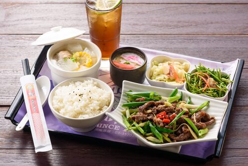 茶自點複合式餐飲 產品介紹