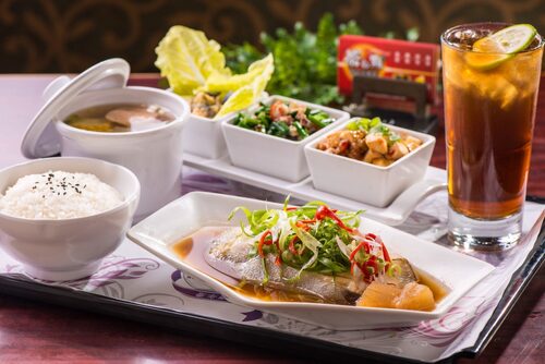 茶自點複合式餐飲 產品介紹