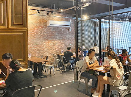 藍盤子 早午餐 品牌形象