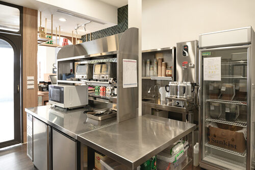 楓茶記 港式經典冰火菠蘿油 品牌形象