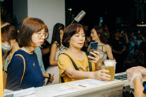 喵喜喵喜 鹹芝士奶蓋茶 品牌形象