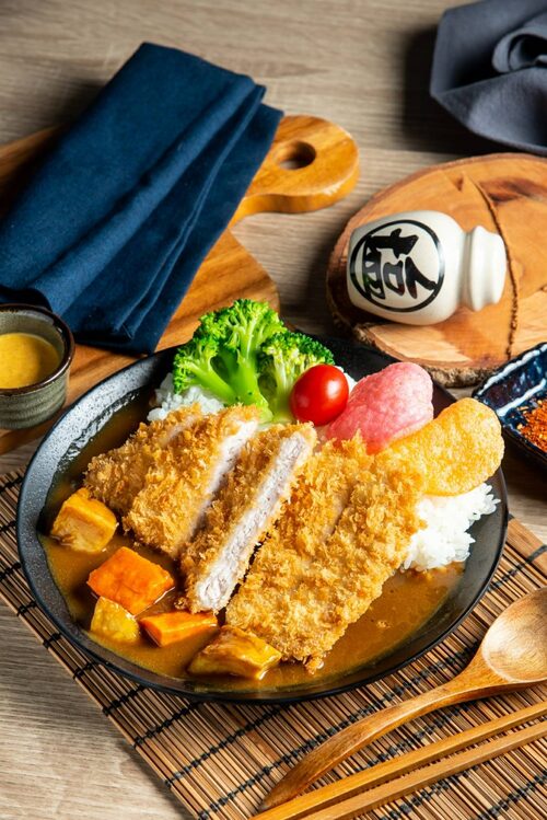 勝澤家 日式丼飯、咖哩專賣店 產品介紹