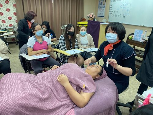 菈芳黛 / 佐登妮絲 品牌形象