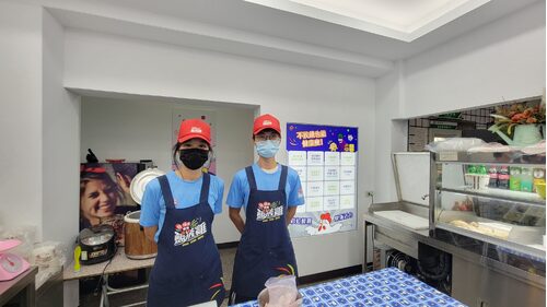 鼎味寶藍菠雞 品牌形象