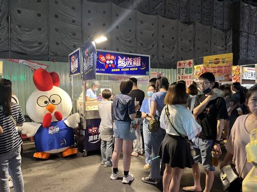 鼎味寶藍菠雞 品牌形象