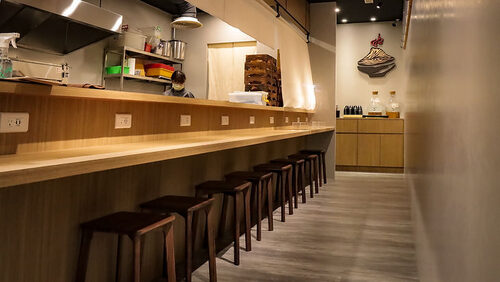 JOSHO石燒火山拉麵 品牌形象