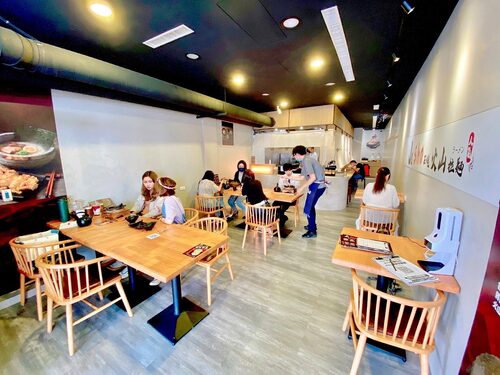 JOSHO石燒火山拉麵 品牌形象