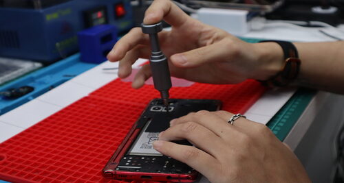 摩曼星創通訊維修中心 產品介紹