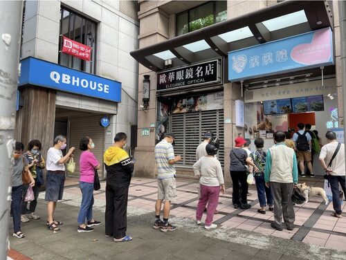 饃饃噠心動肉夾饃 品牌形象