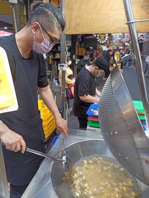 小8三色地瓜球 品牌形象