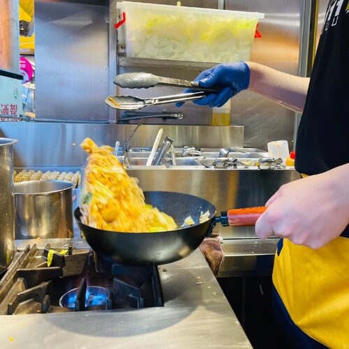 金滿姨炒泡麵 品牌形象