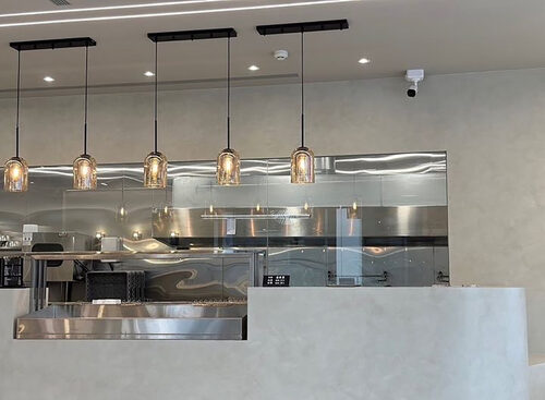 鼎-現炒榨菜肉絲麵 品牌形象