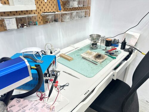 銀47 純銀飾品水晶專賣店 品牌形象