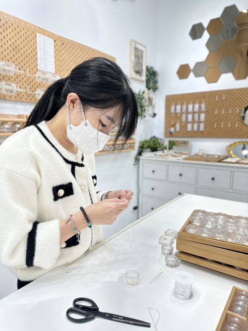 銀47 純銀飾品水晶專賣店 品牌形象