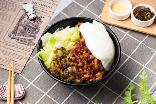 蝦味鮮 爆漿蝦仁排骨飯 產品介紹