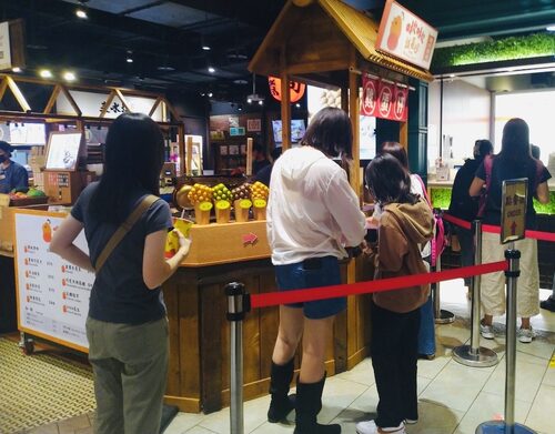 啾啾雞蛋仔 品牌形象