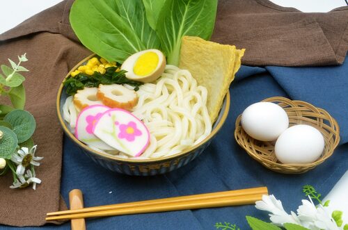 築關東 特色關東煮.烏龍麵.丼飯 產品介紹