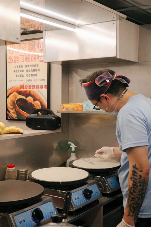 小陀螺激脆可麗餅 品牌形象