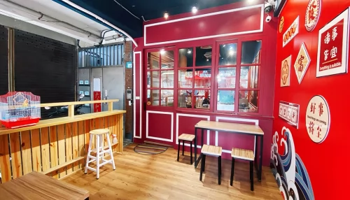 老福家常牛肉麵 雞白湯拉麵