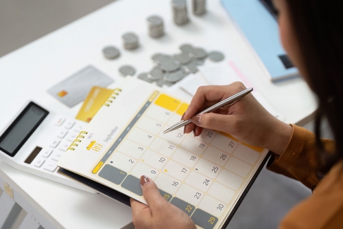 不虧錢但也沒賺錢，小資該不該繼續撐